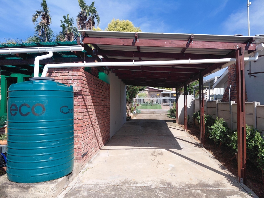 4 Bedroom Property for Sale in Bothasrus Eastern Cape
